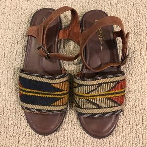 Handmade, leather Teysha sandals